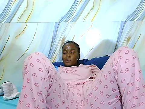 Snapshot of best_frnd chatting on November 2025 01:50:02 AM best frnd online show from November 2025 01:50:02 AM