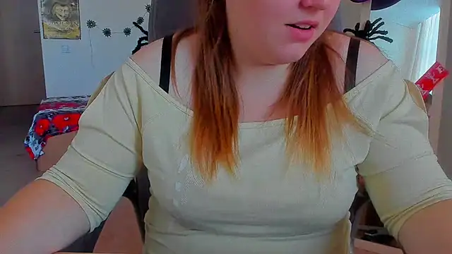 Snapshot of Liza-Mendez chatting on October 2025 05:05:02 AM Liza-Mendez online show from October 2025 05:05:02 AM