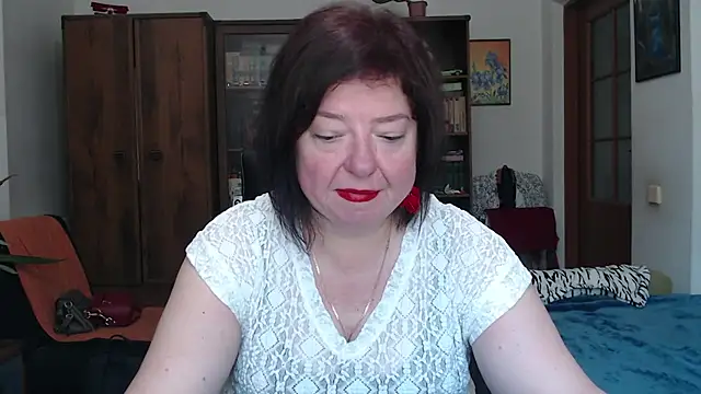Snapshot of Violet_Pulse chatting on July 2026 10:15:02 AM Violet Pulse online show from July 2026 10:15:02 AM