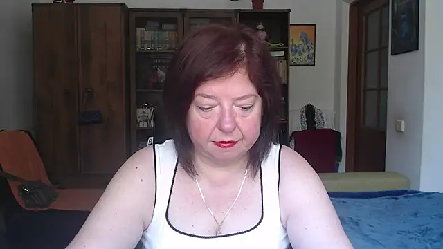 Snapshot of Violet_Pulse chatting on July 2026 08:44:02 AM Violet Pulse online show from July 2026 08:44:02 AM