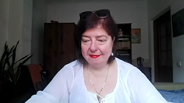 Violet Pulse online show from April 2026 09:27:01 AM