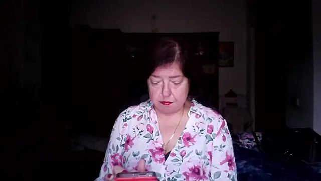 Snapshot of Violet_Pulse chatting on October 2025 12:26:02 PM Violet Pulse online show from October 2025 12:26:02 PM