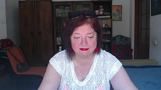 Snapshot of Violet_Pulse chatting on July 2026 07:14:02 AM Violet Pulse online show from July 2026 07:14:02 AM