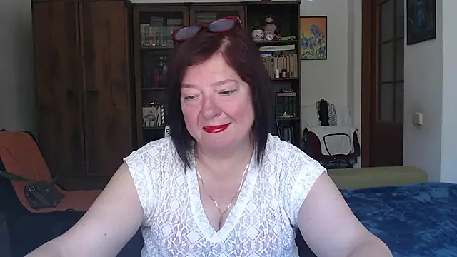 Snapshot of Violet_Pulse chatting on July 2026 08:13:01 AM Violet Pulse online show from July 2026 08:13:01 AM