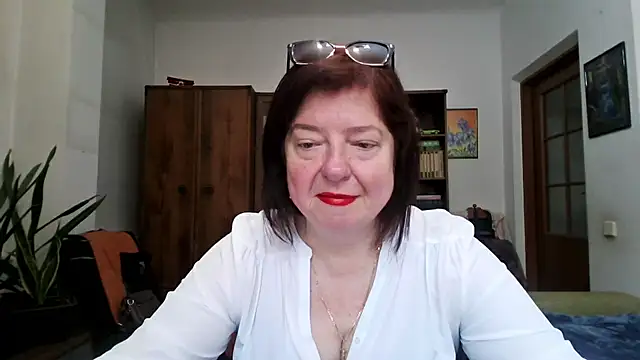 Violet Pulse online show from April 2026 08:49:01 AM