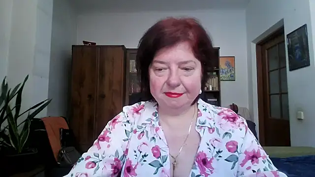 Violet Pulse online show from May 2026 02:42:02 PM