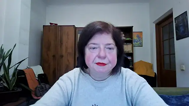 Violet Pulse online show from February 2026 11:32:02 AM