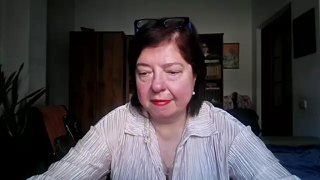 Violet Pulse online show from March 2026 01:46:01 PM