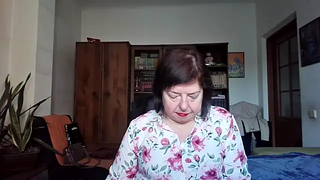 Violet Pulse online show from February 2026 11:45:01 AM