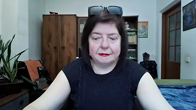 Violet Pulse online show from March 2026 09:42:02 AM