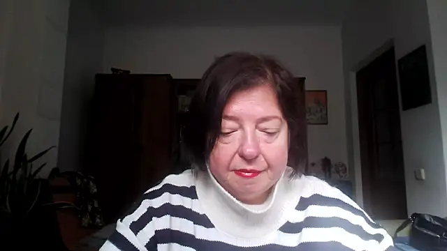Violet Pulse online show from October 2025 07:54:01 AM