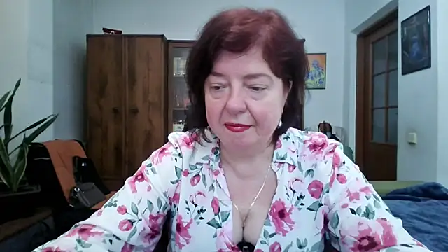Violet Pulse online show from May 2026 11:00:01 AM