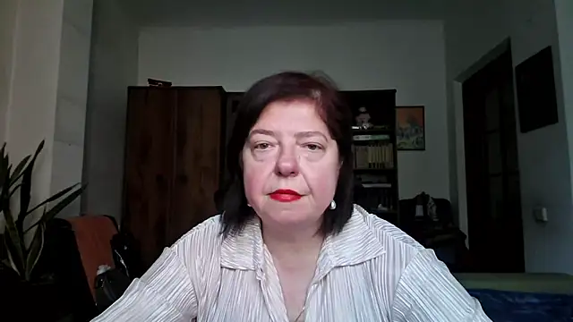 Violet Pulse online show from April 2026 12:07:02 PM