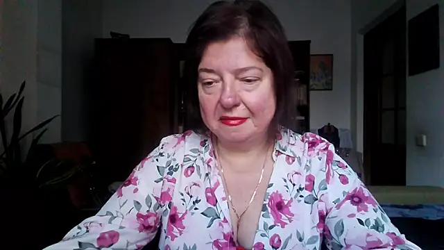 Violet Pulse online show from January 2026 12:34:01 PM