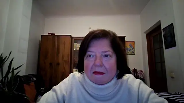 Violet Pulse online show from October 2025 02:47:01 PM