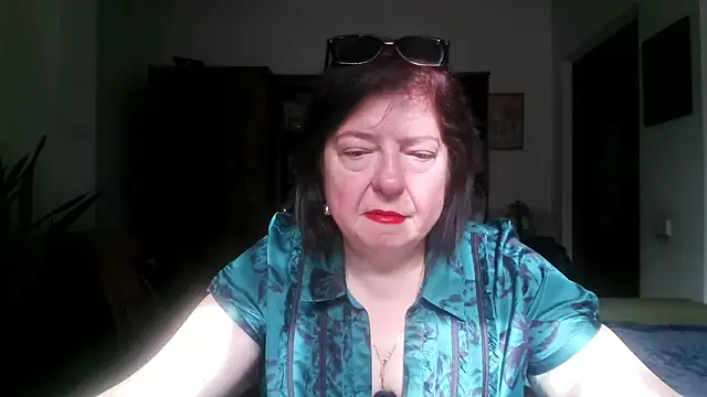 Violet Pulse online show from April 2026 07:04:01 AM