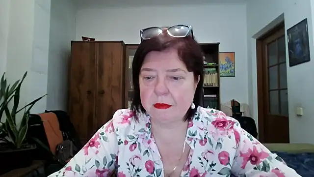 Violet Pulse online show from March 2026 03:55:02 PM