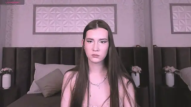 Snapshot of babyy_gloria chatting on September 2025 01:50:01 PM babyy gloria online show from September 2025 01:50:01 PM