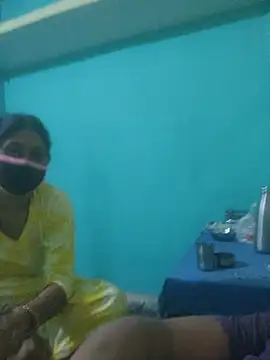 Snapshot of Cute-Charvii chatting on December 2025 03:23:01 AM Cute-Charvii online show from December 2025 03:23:01 AM