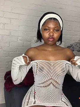 Snapshot of 21shazzy chatting on September 2025 10:42:01 AM 21shazzy online show from September 2025 10:42:01 AM