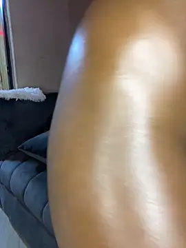 21shazzy online show from March 2026 09:51:01 PM