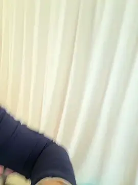 Snapshot of AZ37866 chatting on December 2025 02:55:02 AM AZ37866 online show from December 2025 02:55:02 AM