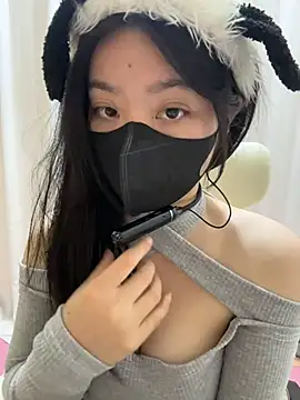 Snapshot of AZ37866 chatting on February 2026 01:33:02 PM AZ37866 online show from February 2026 01:33:02 PM