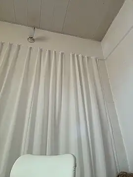 Snapshot of AZ37866 chatting on January 2026 03:10:02 AM AZ37866 online show from January 2026 03:10:02 AM