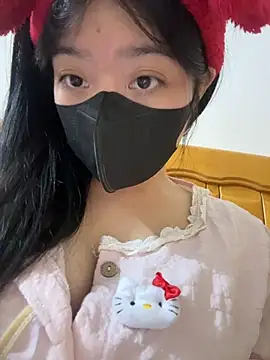 Snapshot of AZ37866 chatting on February 2026 01:31:02 PM AZ37866 online show from February 2026 01:31:02 PM