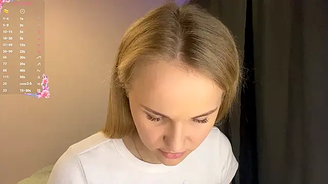 Snapshot of TanekaBoitel chatting on October 2025 12:06:02 PM TanekaBoitel online show from October 2025 12:06:02 PM