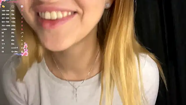 Snapshot of TanekaBoitel chatting on September 2025 11:28:01 AM TanekaBoitel online show from September 2025 11:28:01 AM