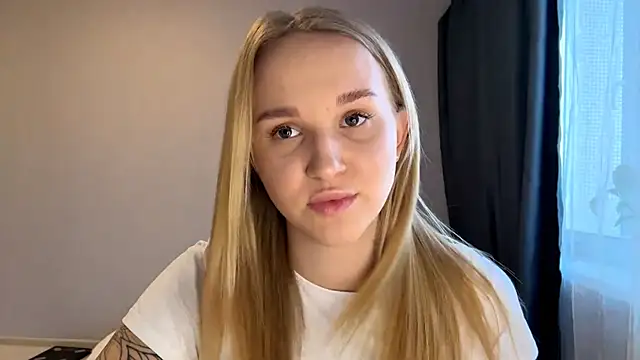 TanekaBoitel online show from November 2025 11:35:02 AM