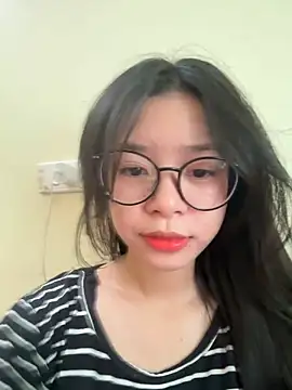 mau15  online show from October 2025 03:30:02 AM