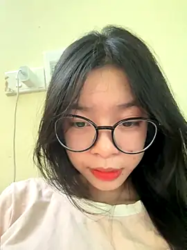 mau15  online show from October 2025 02:12:01 AM