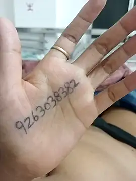 JassiKumari02 online show from June 2026 07:52:02 PM