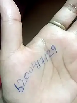 JassiKumari02 online show from April 2026 06:47:01 PM