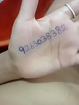 JassiKumari02 online show from October 2025 06:18:01 PM