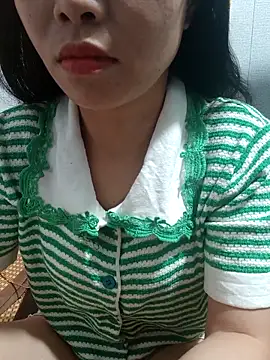 Snapshot of Minssara20 chatting on November 2025 01:22:01 AM Minssara20 online show from November 2025 01:22:01 AM