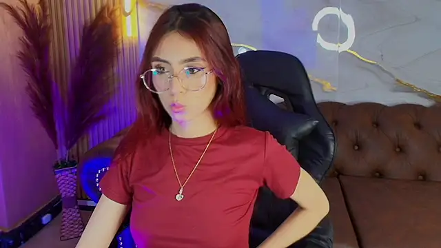 Snapshot of mia_tf chatting on October 2025 01:45:02 PM mia tf online show from October 2025 01:45:02 PM