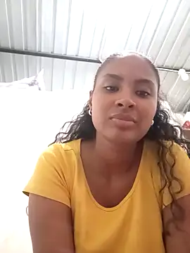 Snapshot of _Canella_ chatting on September 2025 02:39:01 AM  Canella  online show from September 2025 02:39:01 AM