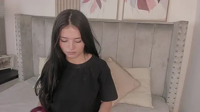 Snapshot of HaathorX chatting on December 2025 04:30:01 PM HaathorX online show from December 2025 04:30:01 PM