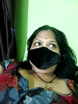 Mona darling21 online show from October 2025 06:05:01 PM