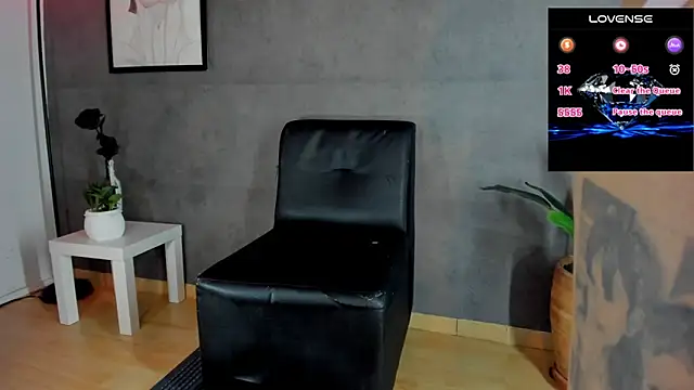 Snapshot of BadLiam_ chatting on April 2026 02:27:02 AM BadLiam online show from April 2026 02:27:02 AM