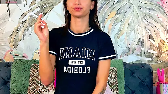 GoldCherry7 online show from April 2026 05:15:02 PM