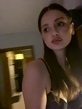 SoShyEmmyyy online show from October 2025 08:39:02 PM