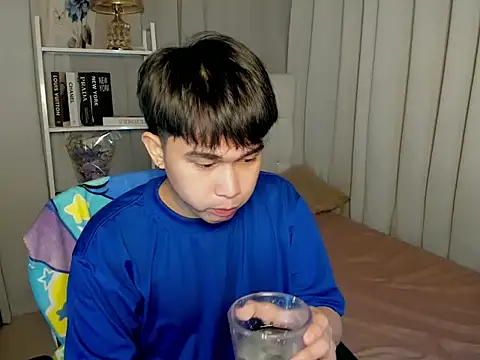 jayxxxlovescock online show from February 2026 04:40:01 PM