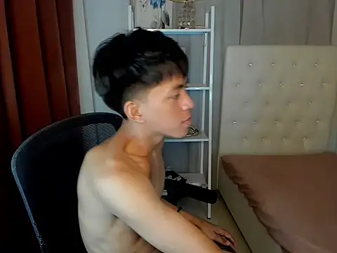 jayxxxlovescock online show from February 2026 08:00:01 PM