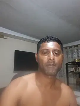 kingVibeX online show from October 2025 09:59:01 PM