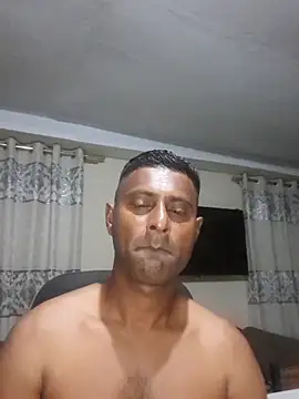 kingVibeX online show from December 2025 09:36:02 PM