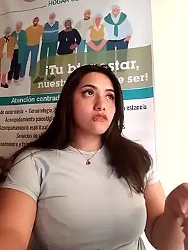 ANDREA-10  online show from February 2026 01:54:01 PM